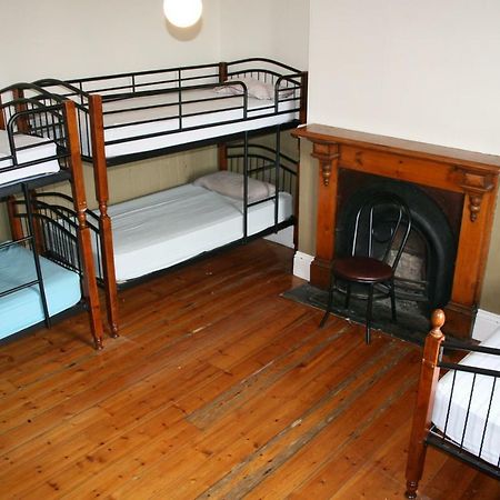 Arthouse Hostel Лонсестон Экстерьер фото