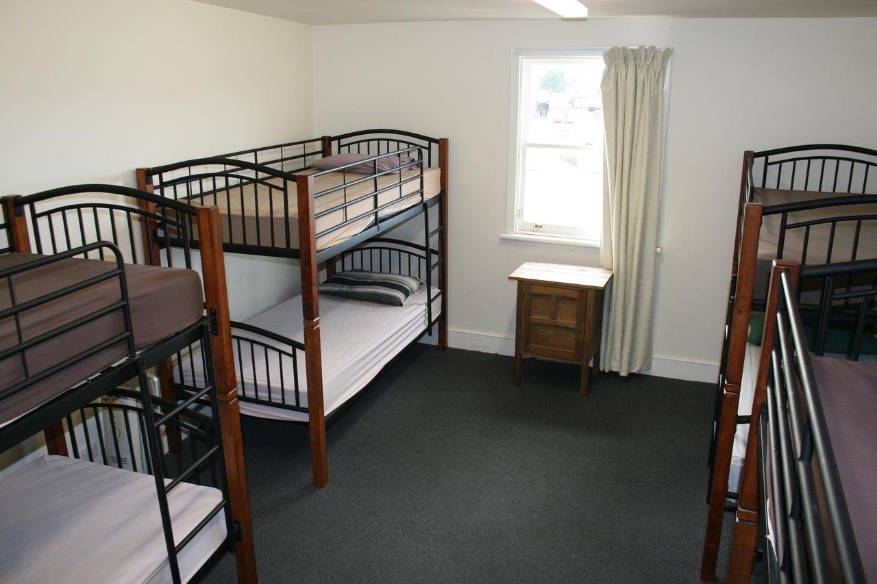 Arthouse Hostel Лонсестон Экстерьер фото