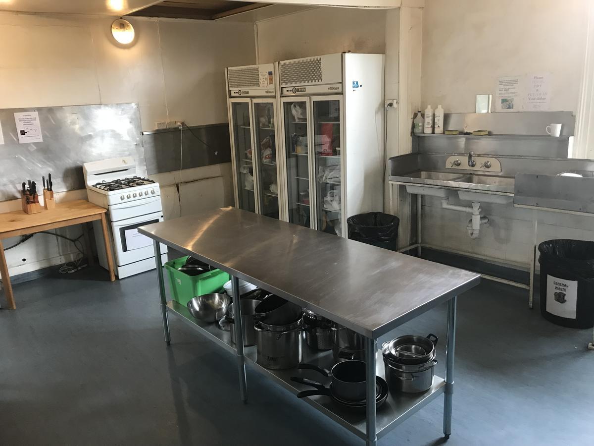 Arthouse Hostel Лонсестон Экстерьер фото